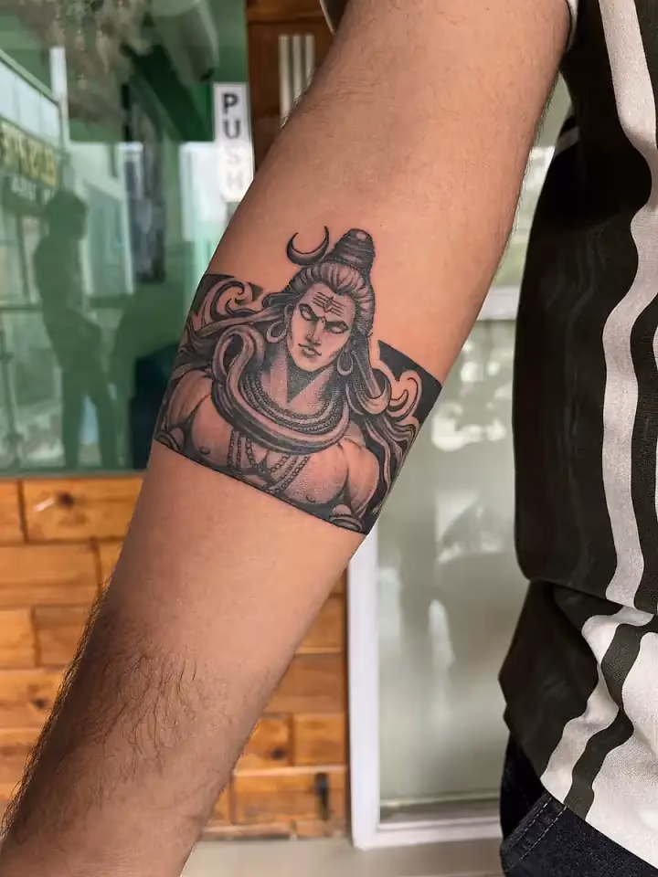 Shiva, Blackwork tattoo by Ahmedabad Ink